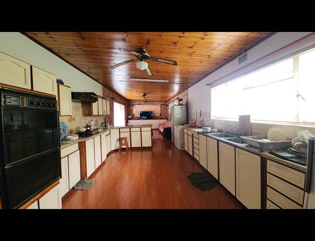 5 BEDROOM HOUSE SOLD IN VASCO ESTATE